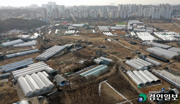 경기도 지역 군사시설 보호구역 중 여의도 면적(2.9㎢)의 3.5배인 약 1천14만㎡가 보호구역에서 해제되거나 완화됐다. 사진은 군사시설 보호구역으로 지정된 고양시 덕양구 오금동. 2021.1.14 /김도우기자