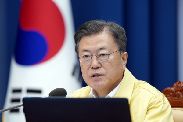 ▲ 코로나19 대응 특별방역점검회의 주재하는 문재인 대통령. (사진=연합뉴스)