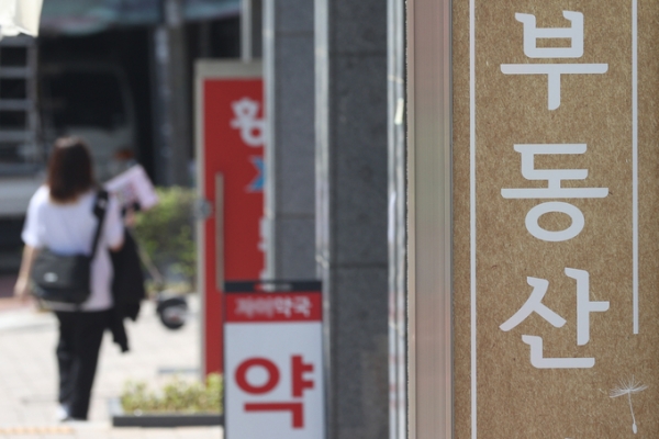 ▲ 제20대 대통령 선거가 끝나고 경기도 아파트 매매 가격은 하락세를 멈추고 반등 조짐을 보이고 있다. (사진=연합뉴스 제공)