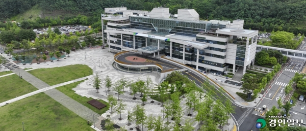 의정부 경기도청 북부청사의 모습. 2022.6.28 /김도우기자