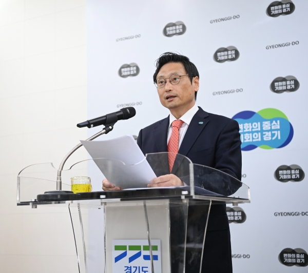 오후석 경기도 행정2부지사가 21일 오전 경기도청 북부청사 상황실에서 2026년 7월까지 경기북부특별자치도를 출범 시키겠다는 계획을 밝히고 있다./사진제공=경기도청