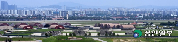 경기국제공항 관련 지원 조례가 통과됐지만 경기국제공항 설립 추진의 발단이 된 '수원 군 공항 이전'을 배제하며 추진에 난항을 겪고 있다. 사진은 3일 오전 수원 군 공항 전경. 2023.7.3 /최은성기자