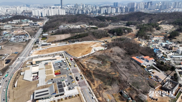 세계 최대 반도체 장비업체 어플라이드 머티어리얼즈(AMAT)의 R&D센터 입주 예정지로 오산시 서울대병원 유휴부지가 거론되고 있다. 사진은 해당 부지 전경. 2024.4.29 /임열수기자