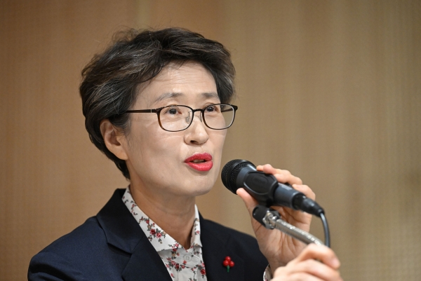 최윤정 경기언론인클럽 이사장.