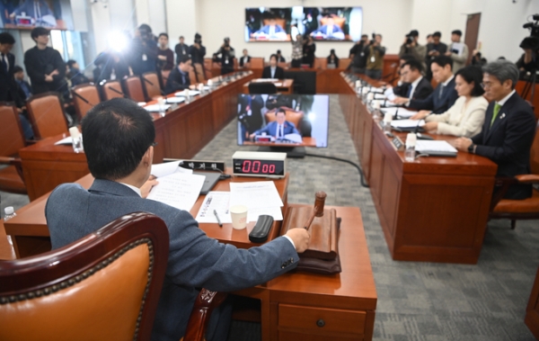 18일 오전 서울 여의도 국회에서 헌법재판소 재판관(마은혁·정계선·조한창) 선출에 관한 인사청문특별위원회 제1차 전체회의가 열리고 있다. (사진=옥지훈 기자)